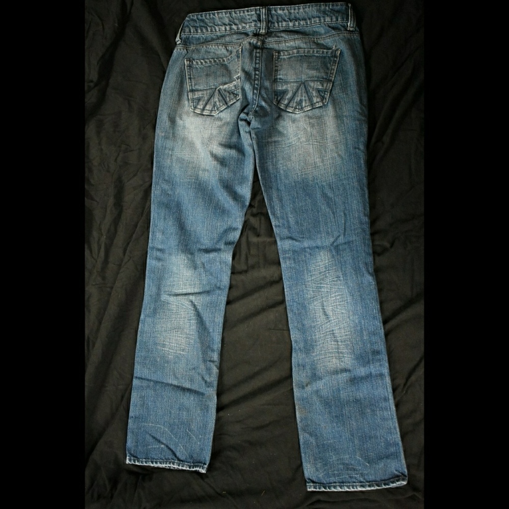Jeans - Picture 2 of 3